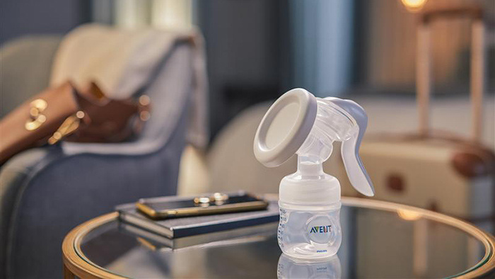 Vea nuestro nuevo extractor de leche manual en acci&oacute;n