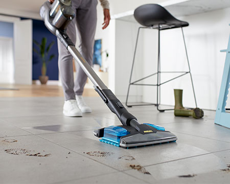 Sistema exclusivo de aspiraci&oacute;n y limpieza en h&uacute;medo