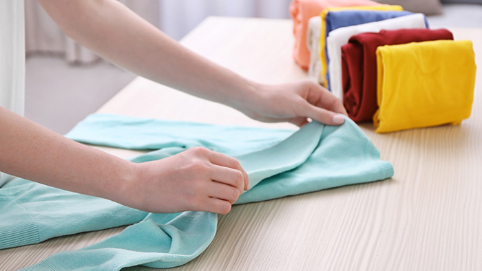 Gu&iacute;a para doblar camisetas y otras prendas